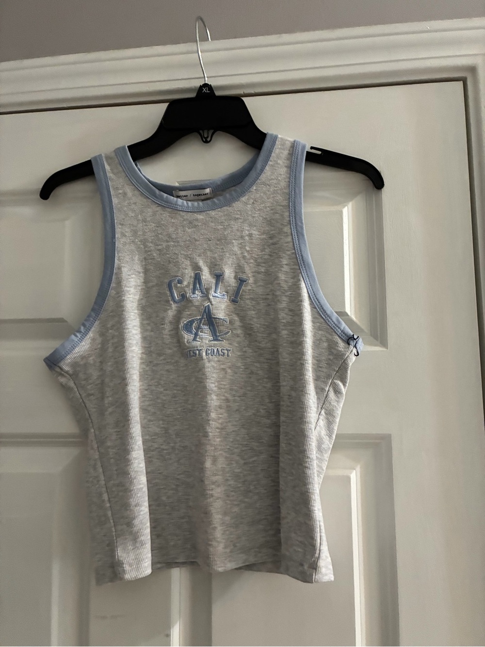 CALI East Coast Light Gray & Blue Trim Crop Tank